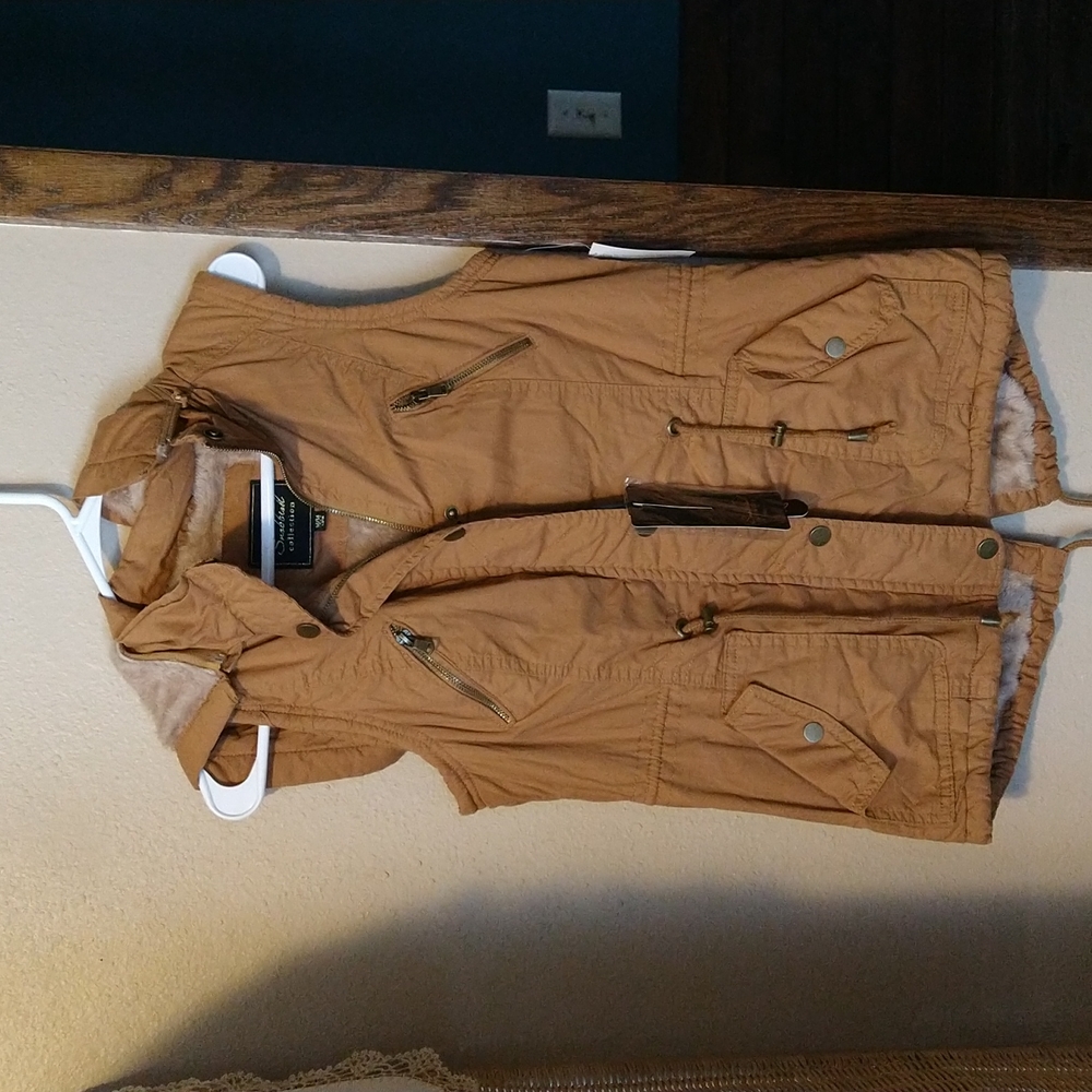 Snobbish collection Zippered Vest
